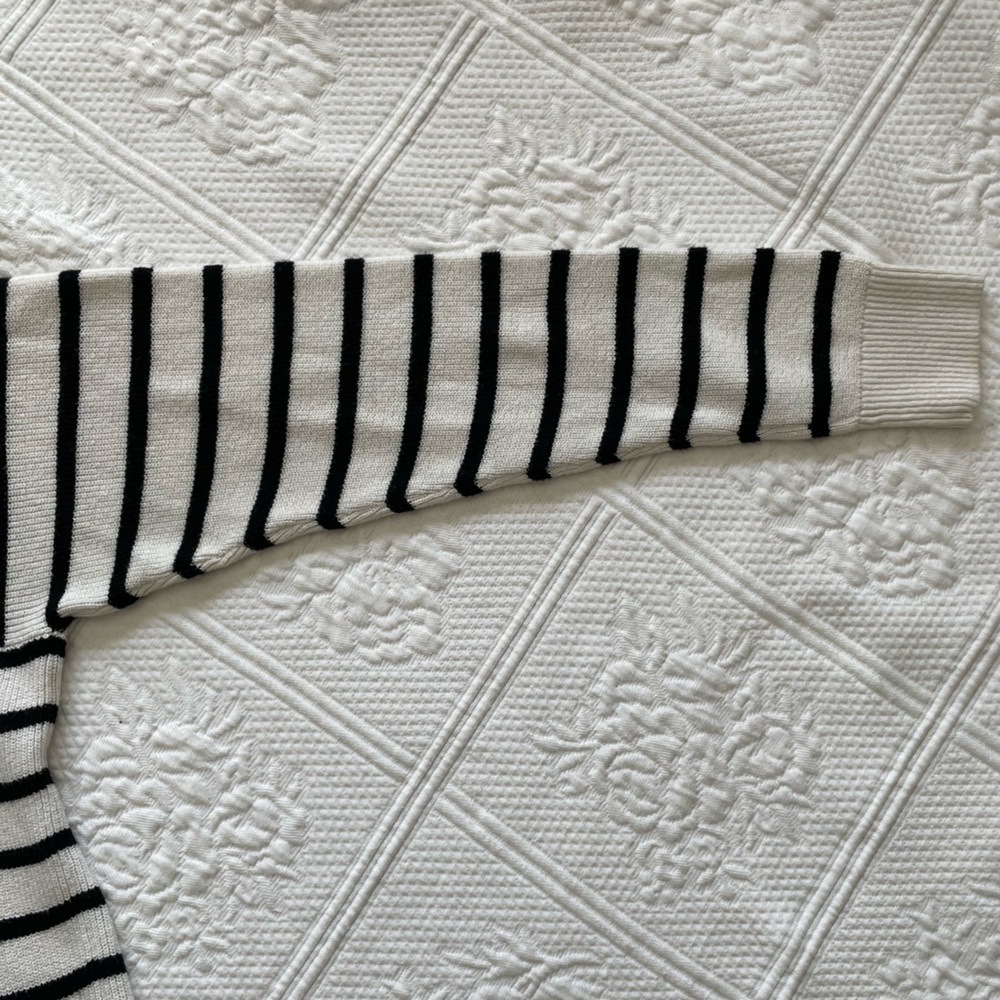Banana Republic Crewneck Ribbed Striped Sweater Merino Wool Blend Cream Black M - Picture 11 of 14